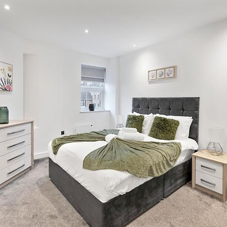Bright And Spacious Apartment - Excellent Location London Bagian luar foto