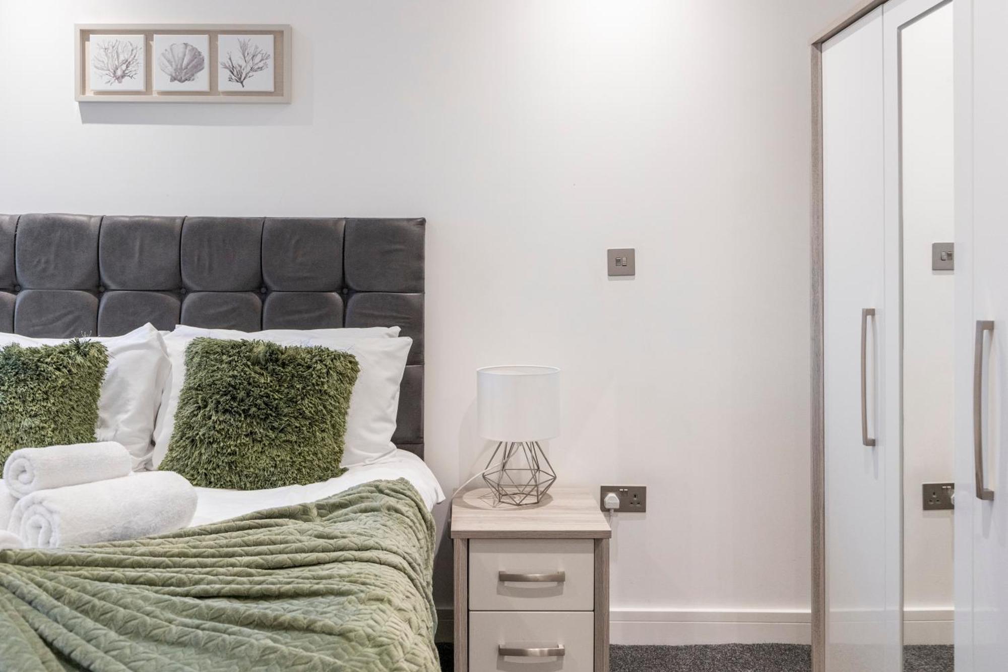 Bright And Spacious Apartment - Excellent Location London Bagian luar foto